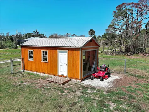 1605 Manor Road Englewood FL 34223