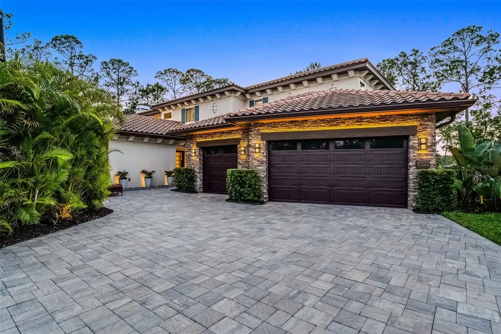 10122 Royal Island Court Orlando FL 32836