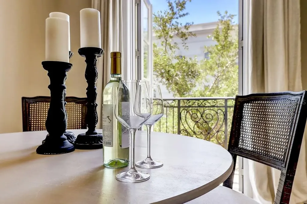 525 N Orange Avenue Sarasota FL 34236