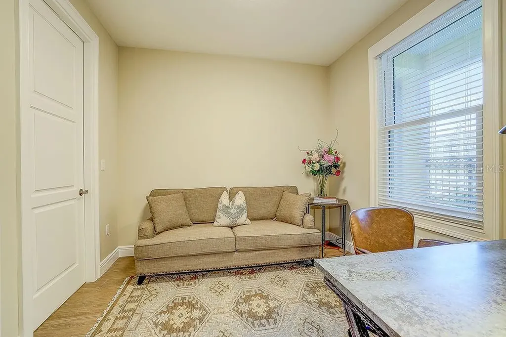 525 N Orange Avenue Sarasota FL 34236