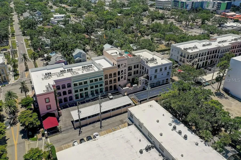 525 N Orange Avenue Sarasota FL 34236