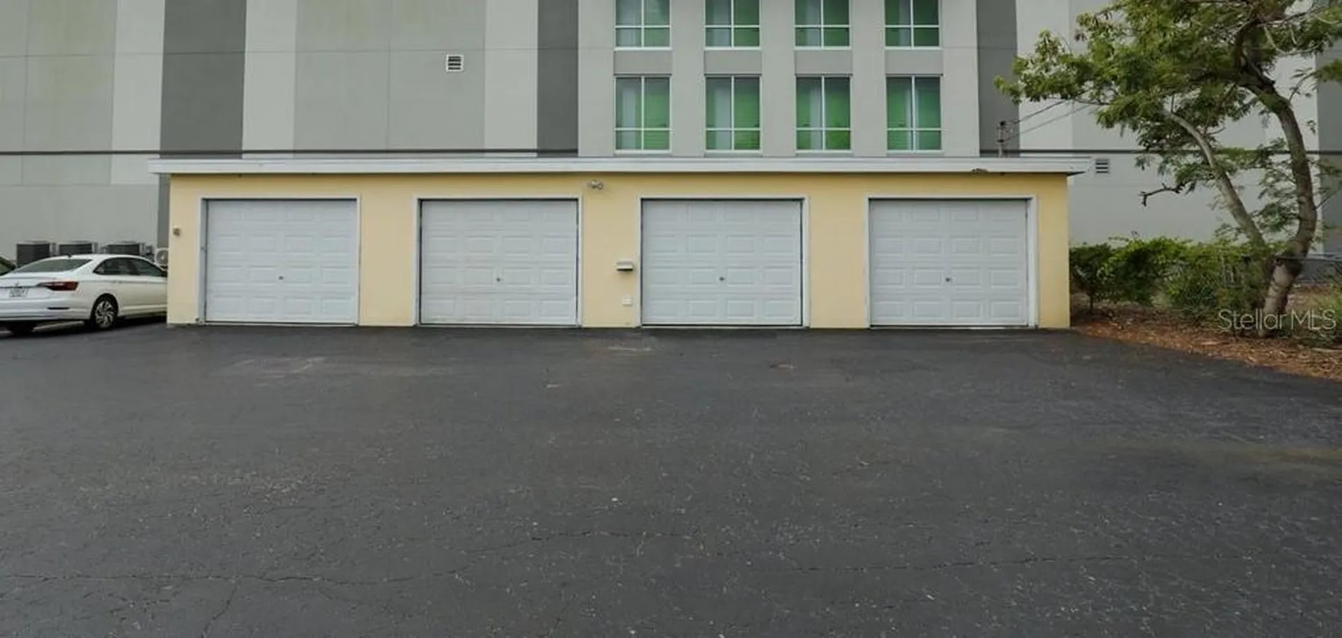 13890 Walsingham Road Largo FL 33774