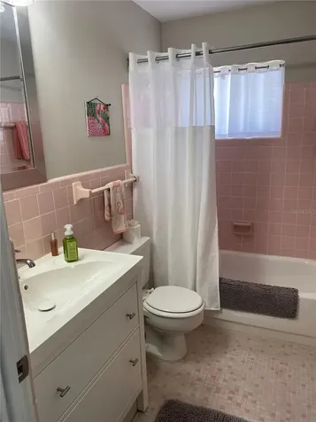 8455 112th Street Seminole FL 33772