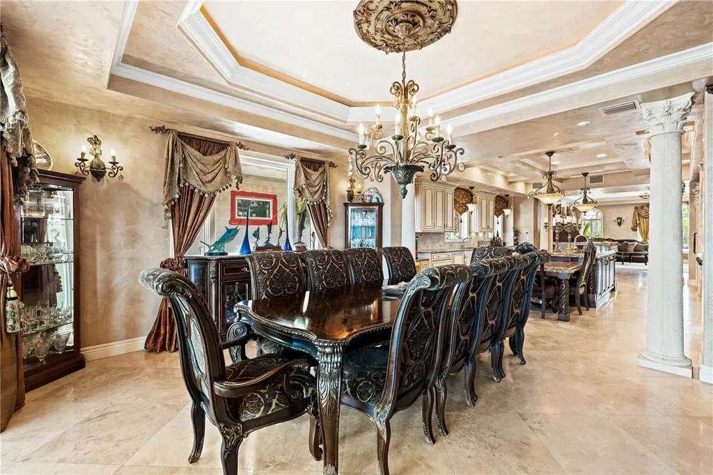 290 N Washington Drive Sarasota FL 34236