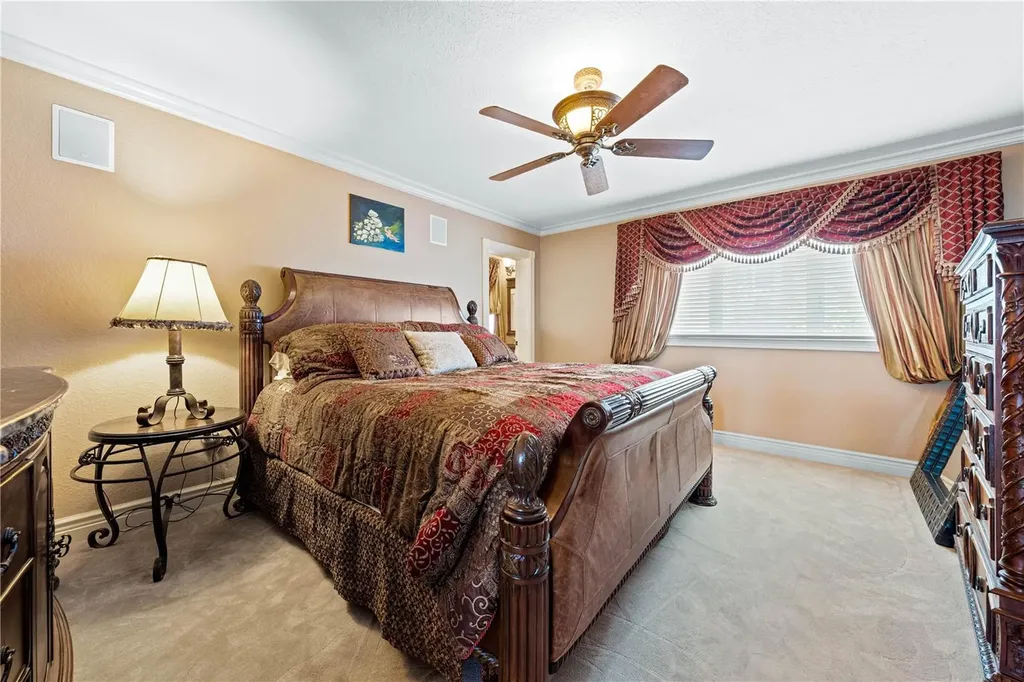 290 N Washington Drive Sarasota FL 34236