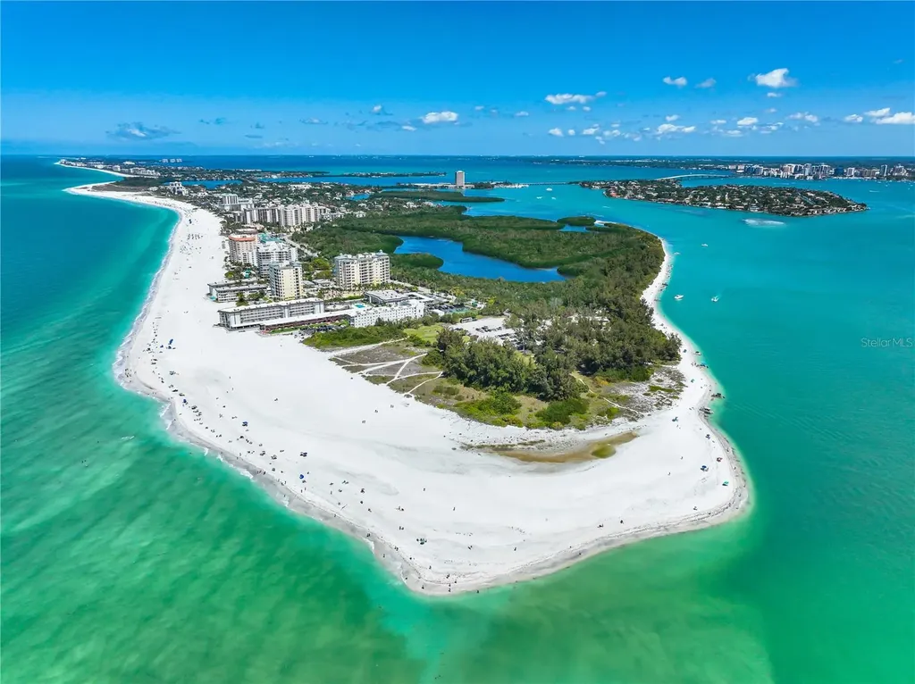 290 N Washington Drive Sarasota FL 34236