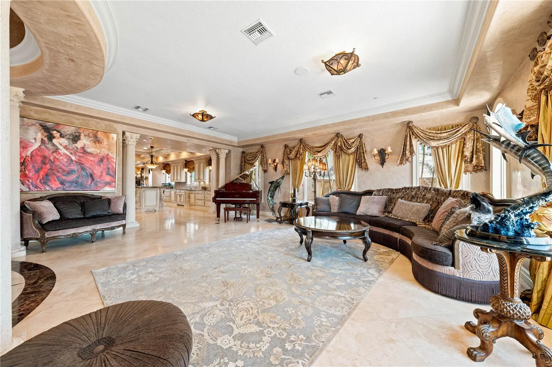 290 N Washington Drive Sarasota FL 34236