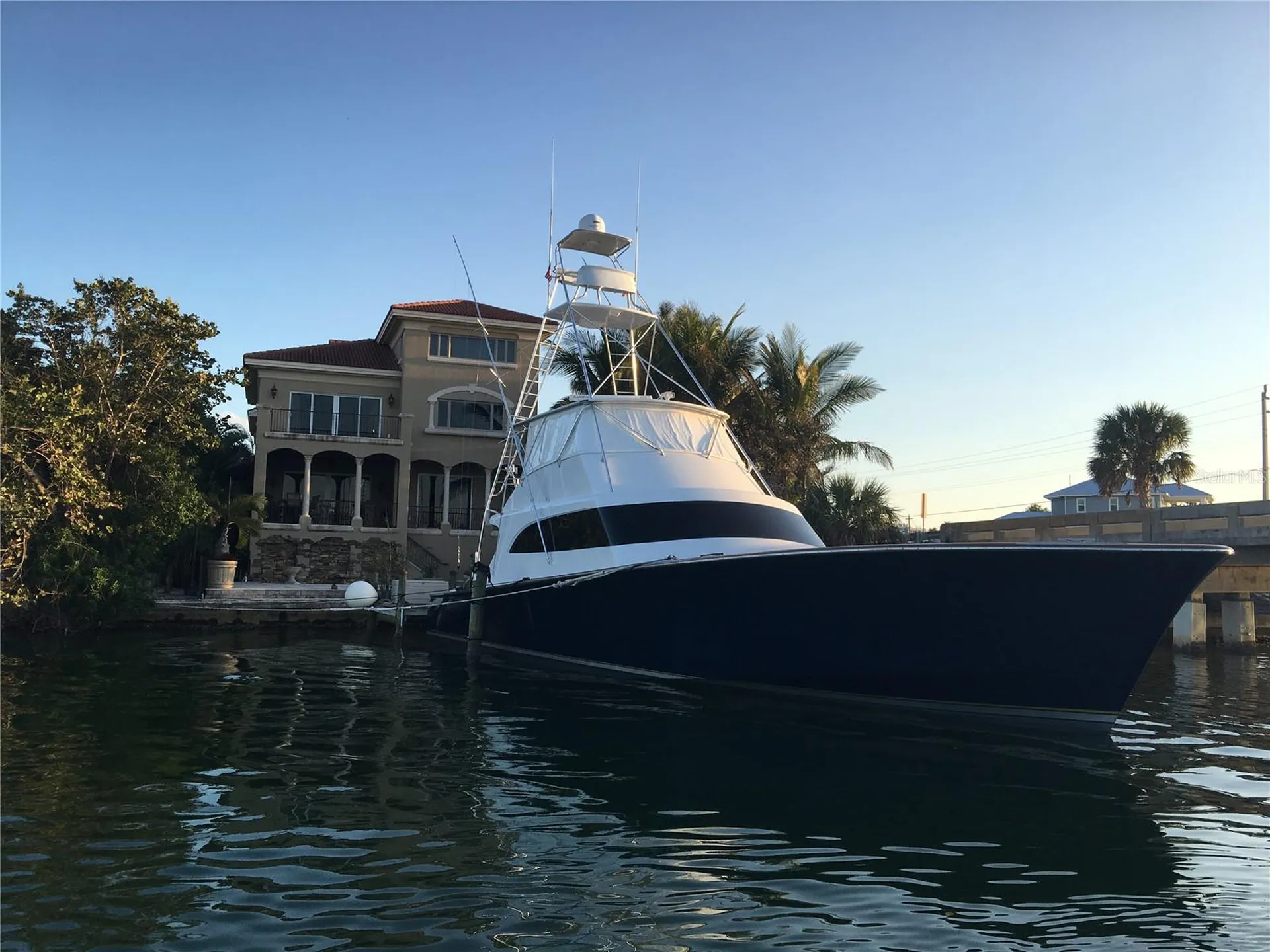 290 N Washington Drive Sarasota FL 34236