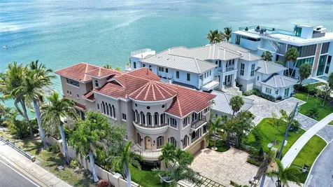 290 N Washington Drive Sarasota FL 34236