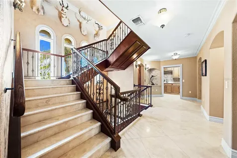 290 N Washington Drive Sarasota FL 34236