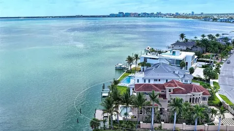 290 N Washington Drive Sarasota FL 34236