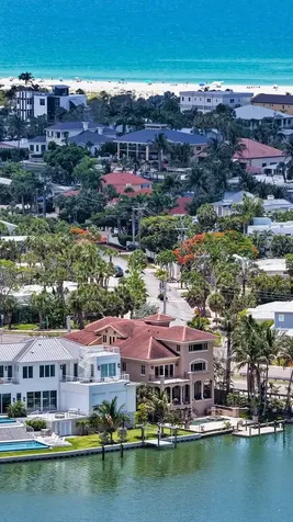 290 N Washington Drive Sarasota FL 34236