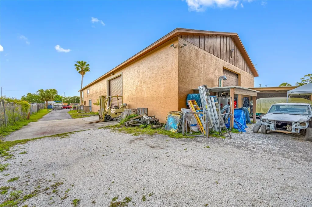 14925 Us Highway 19 Hudson FL 34667