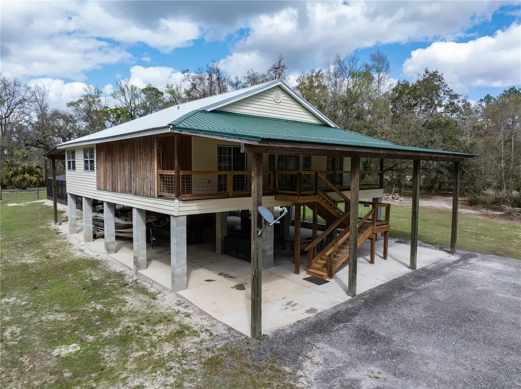 1137 NE Holly Road Branford FL 32008