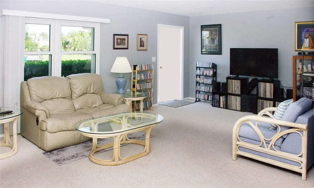 2119 Pellam Boulevard Port Charlotte FL 33948