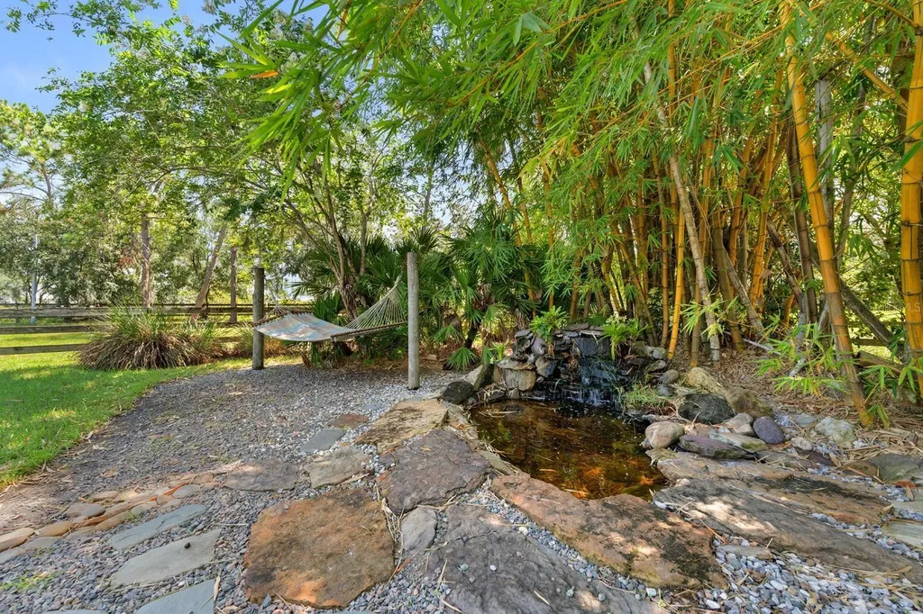 6915 215th Street E Bradenton FL 34211