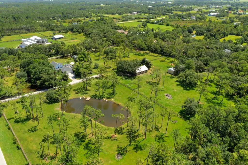 6915 215th Street E Bradenton FL 34211