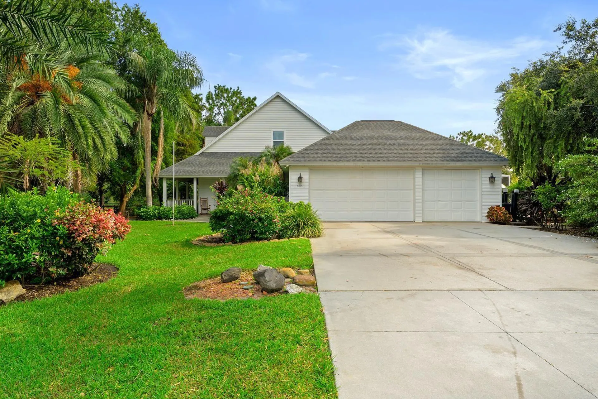 6915 215th Street E Bradenton FL 34211