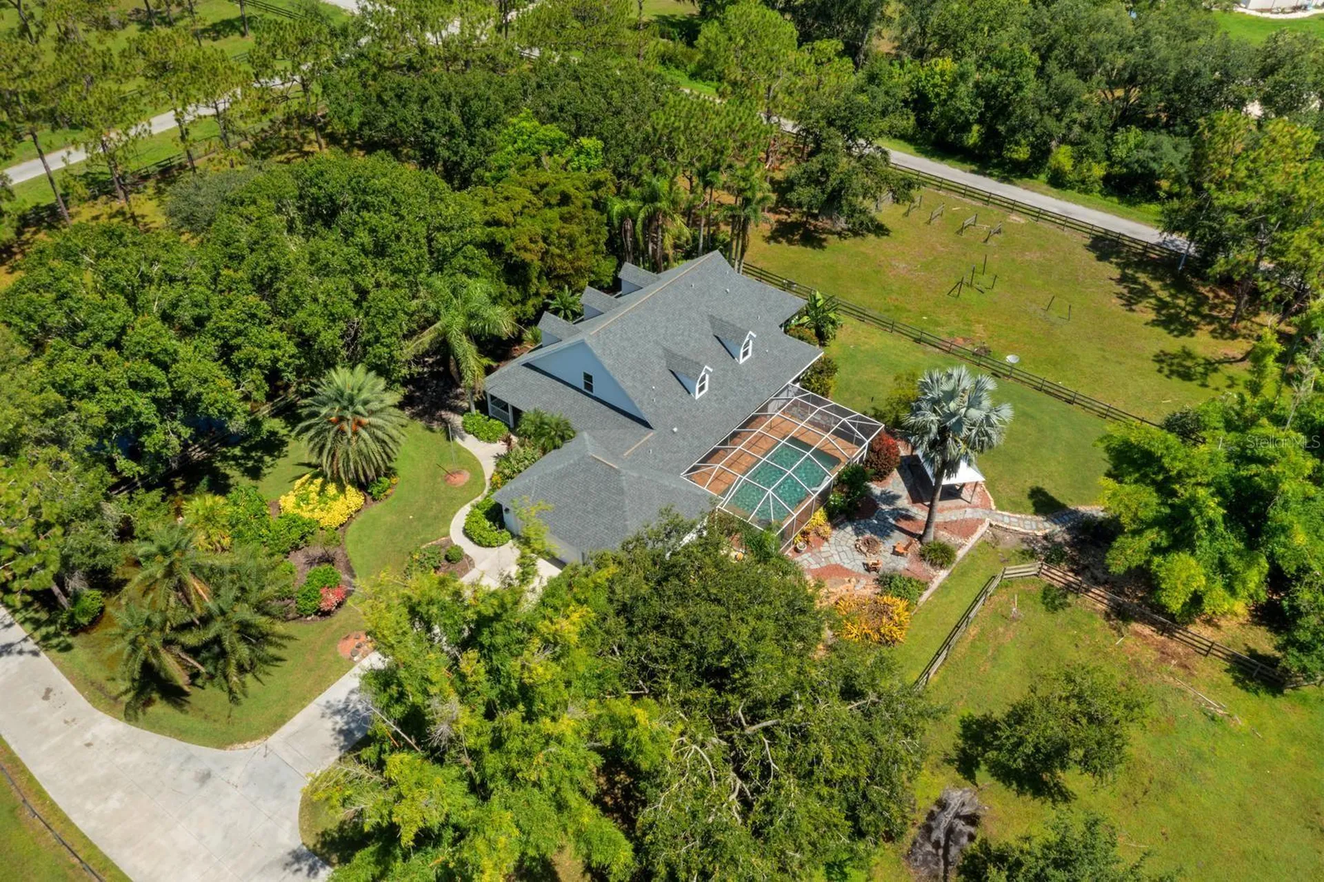 6915 215th Street E Bradenton FL 34211