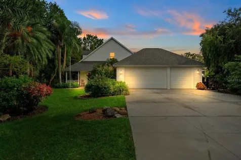 6915 215th Street E Bradenton FL 34211