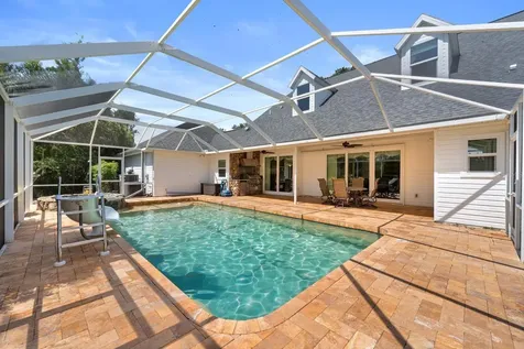 6915 215th Street E Bradenton FL 34211