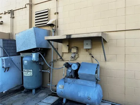 13926 Landstar Boulevard Orlando FL 32824