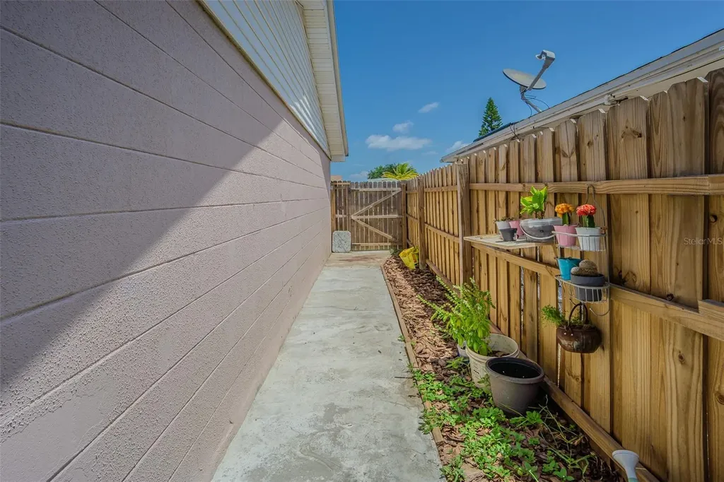 4150 Woodsville Drive New Port Richey FL 34652