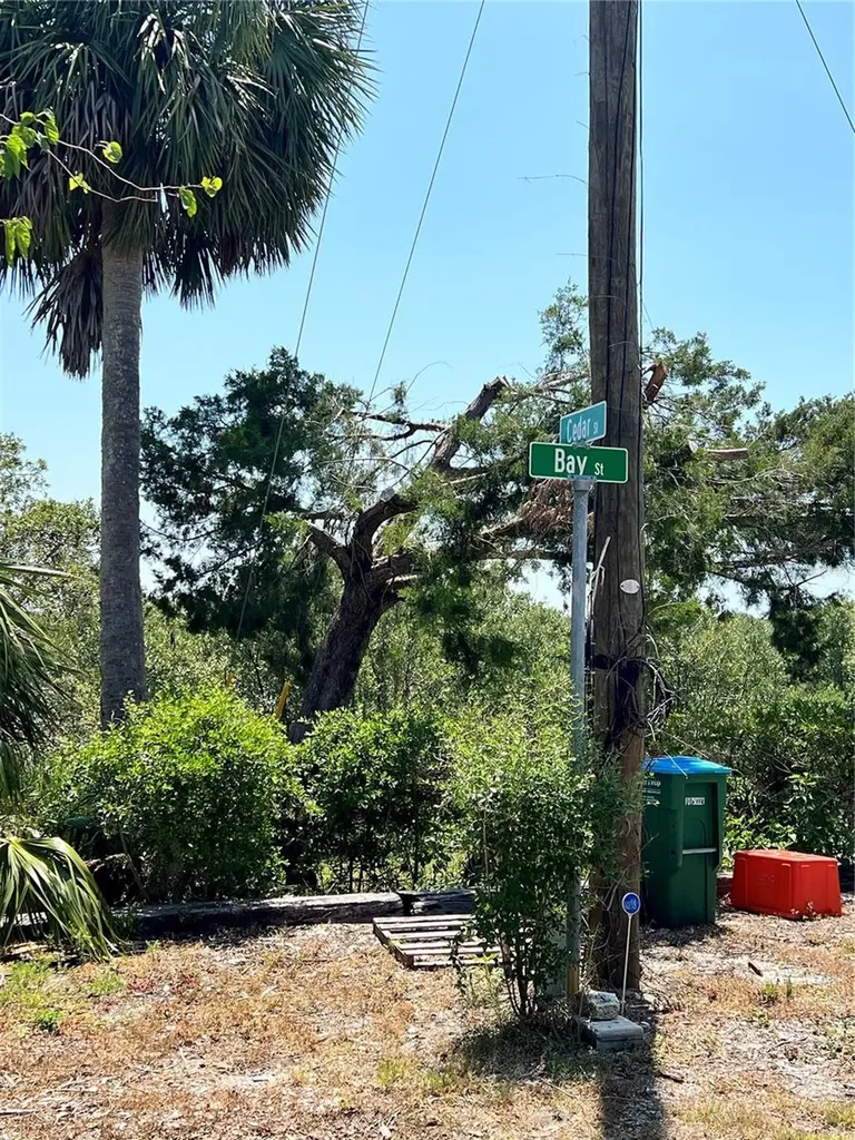 12301 Cedar Street Cedar Key FL 32625