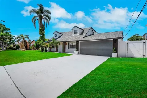8711 Thornwood Lane Tampa FL 33615