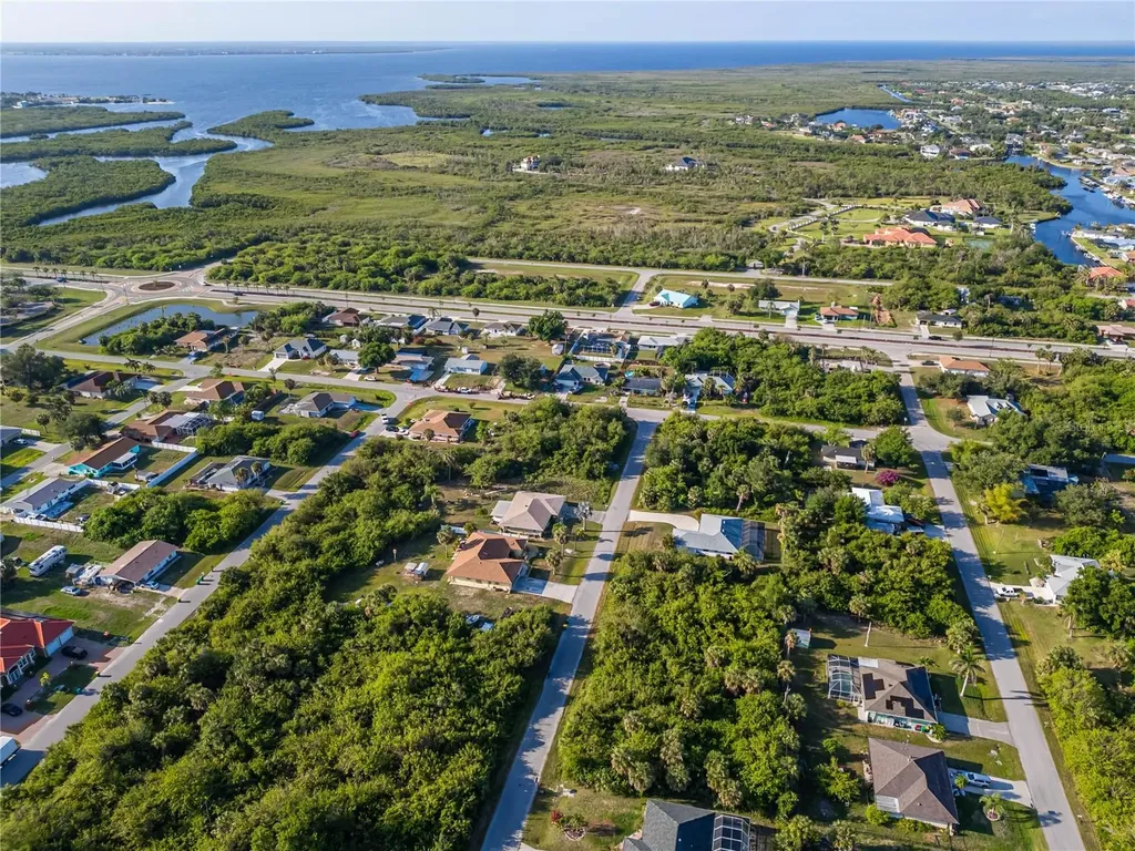 138 Edgemere Street NW Port Charlotte FL 33948
