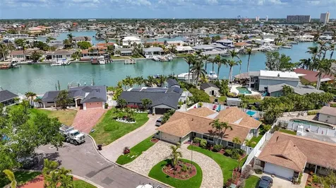 1120 81st Street S St Petersburg FL 33707