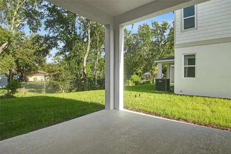 738 Lake Dell Avenue Dundee FL 33838