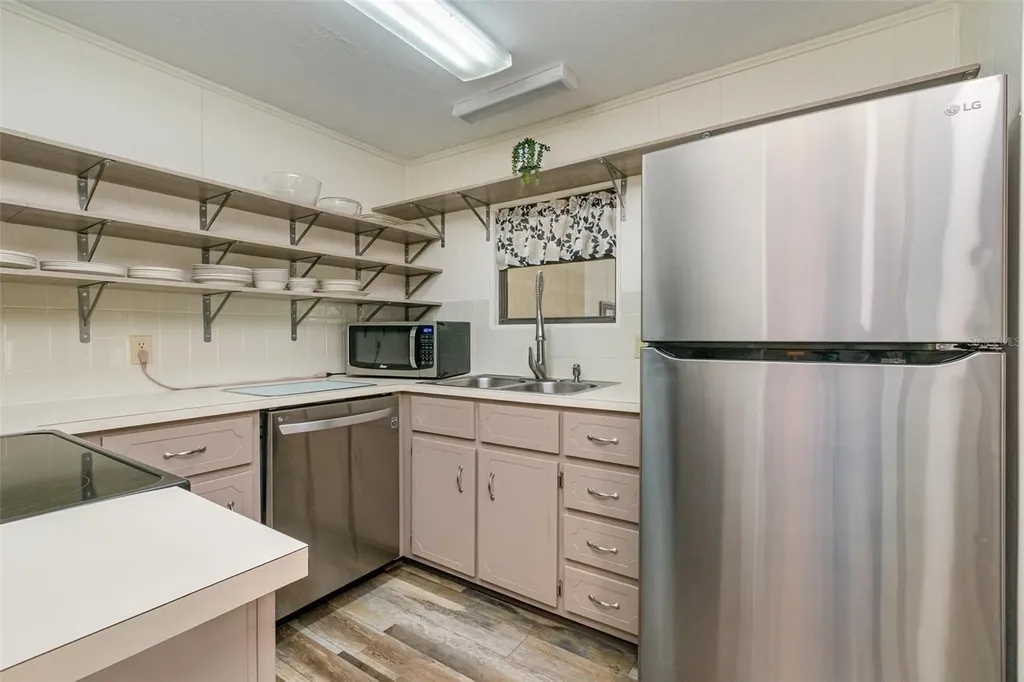 2100 Kings Highway Port Charlotte FL 33980