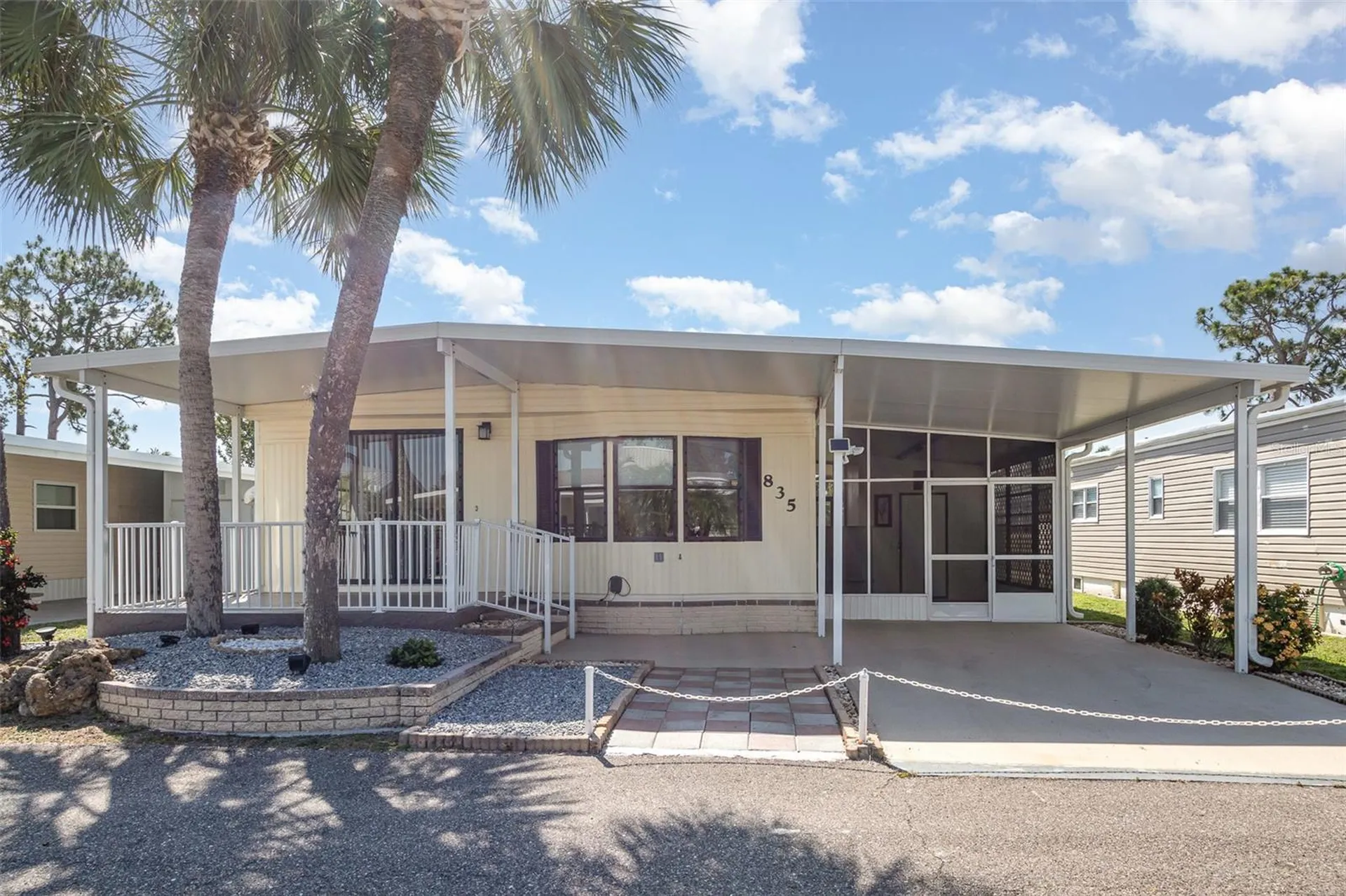 2100 Kings Highway Port Charlotte FL 33980