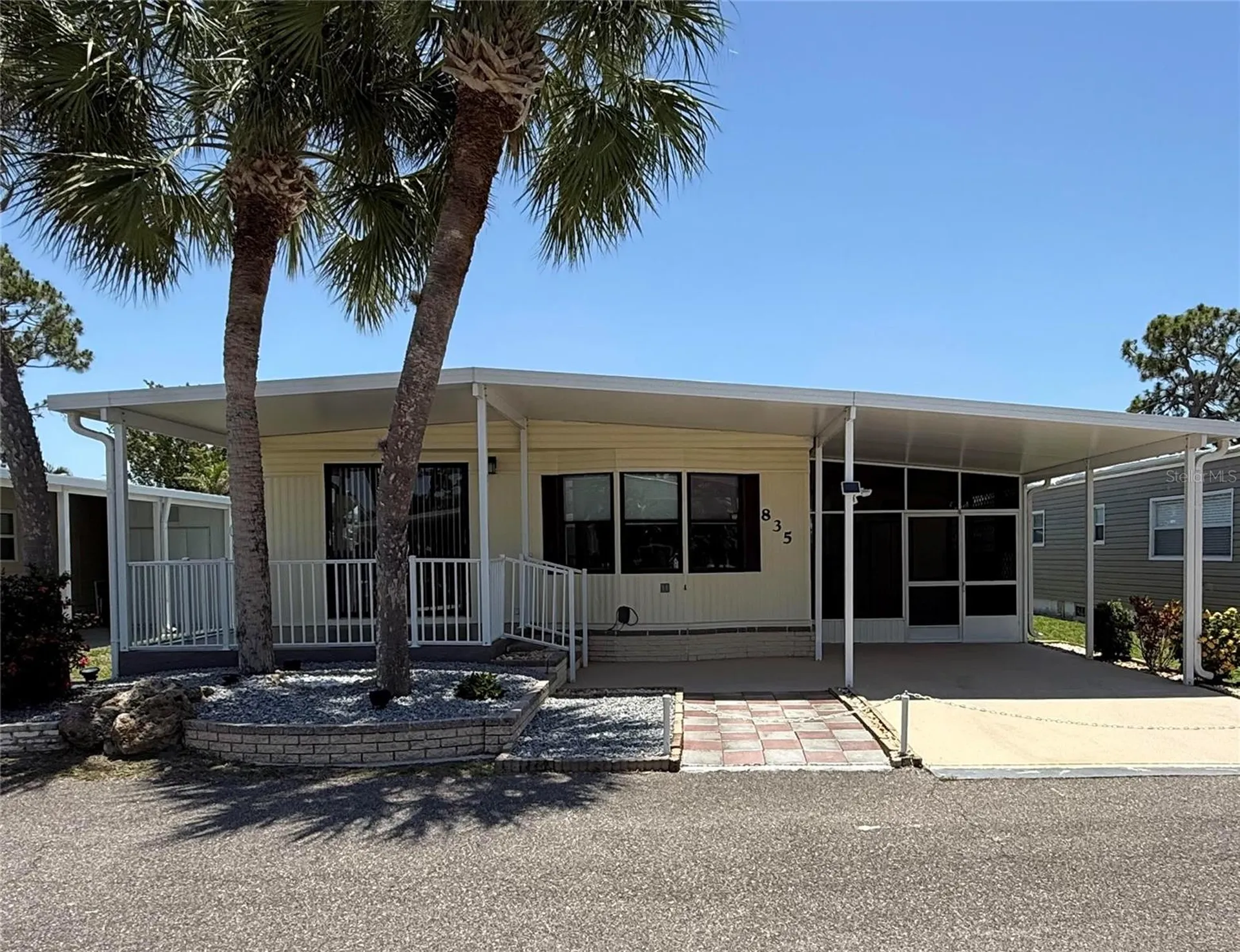 2100 Kings Highway Port Charlotte FL 33980