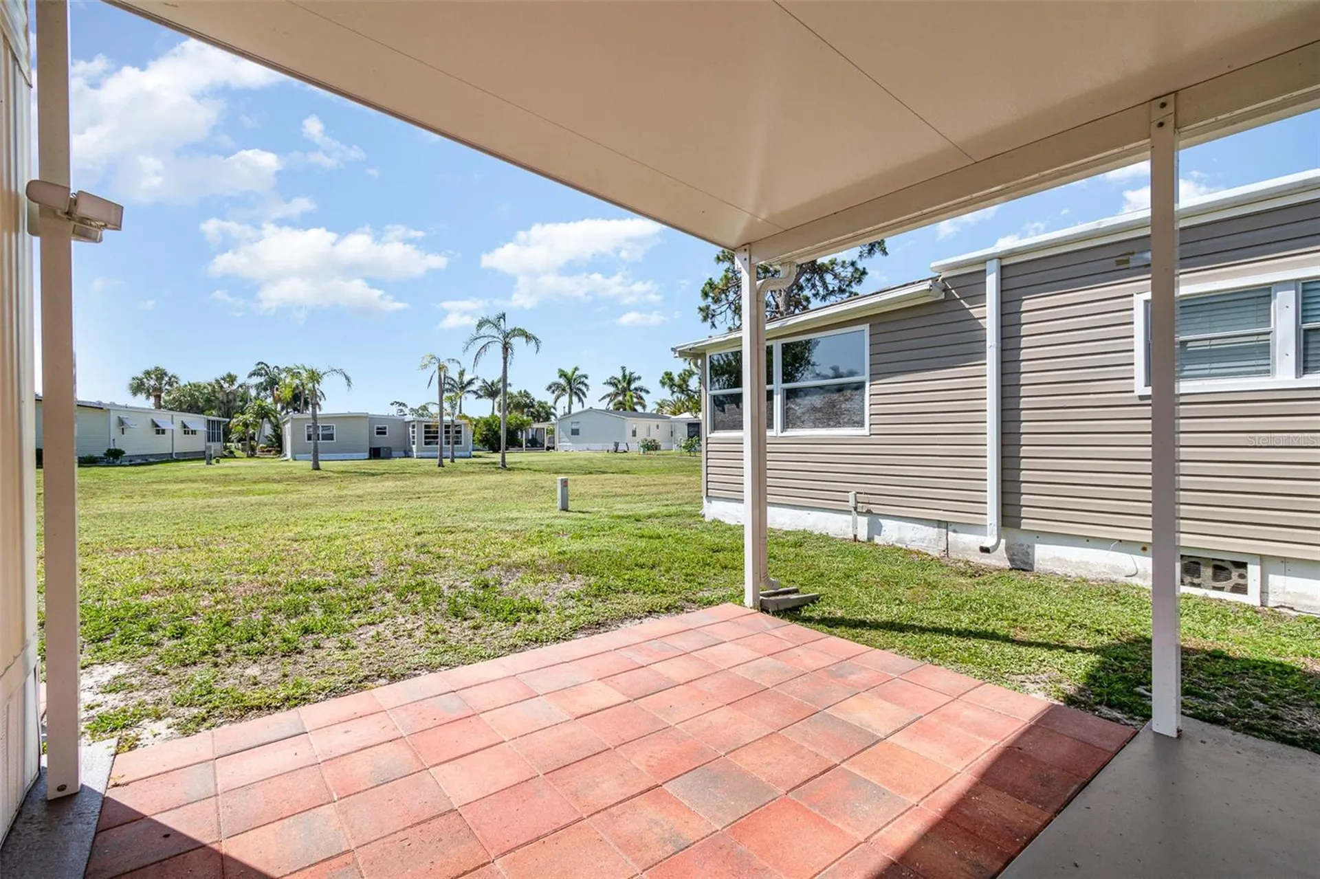 2100 Kings Highway Port Charlotte FL 33980
