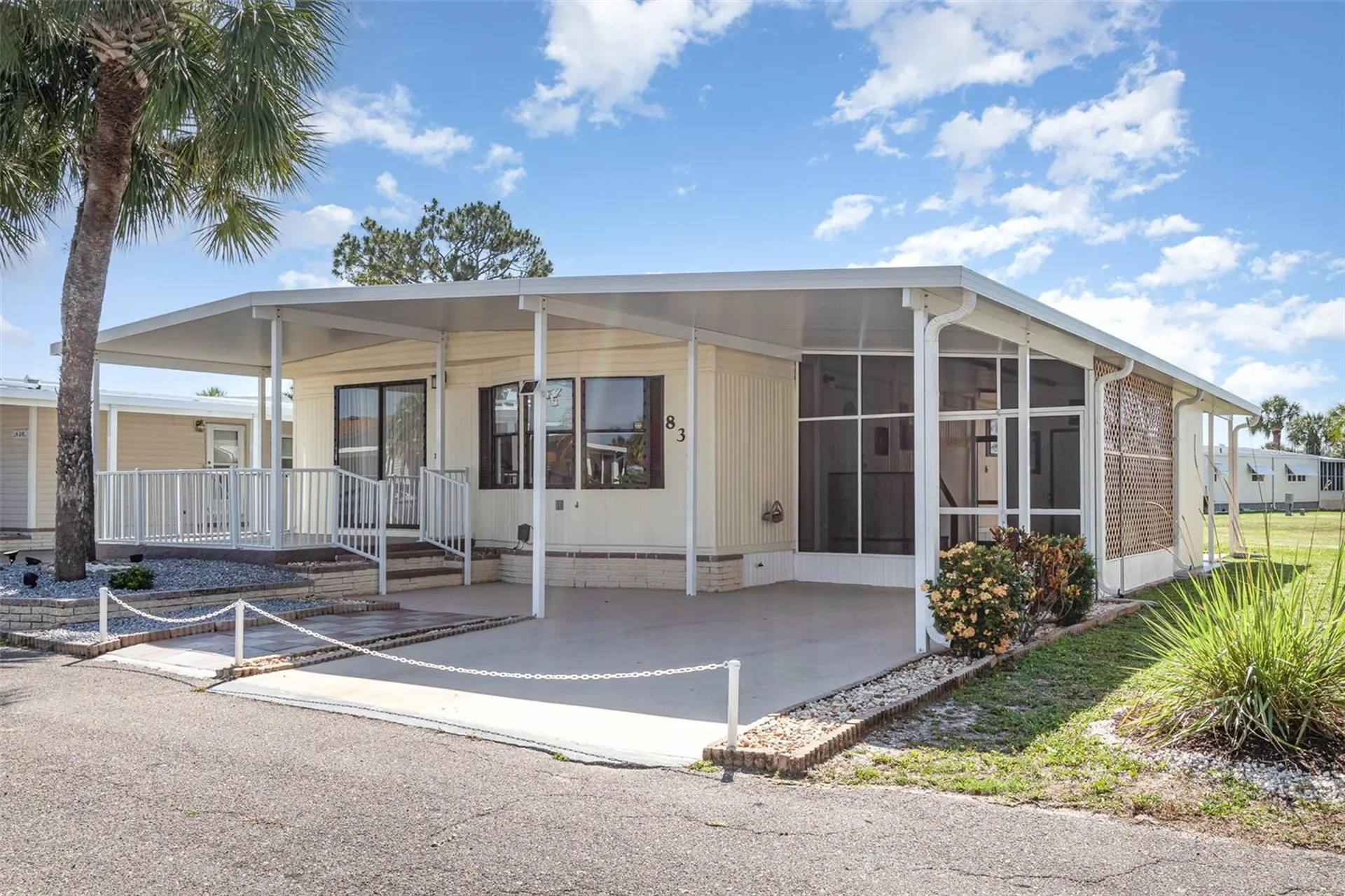 2100 Kings Highway Port Charlotte FL 33980