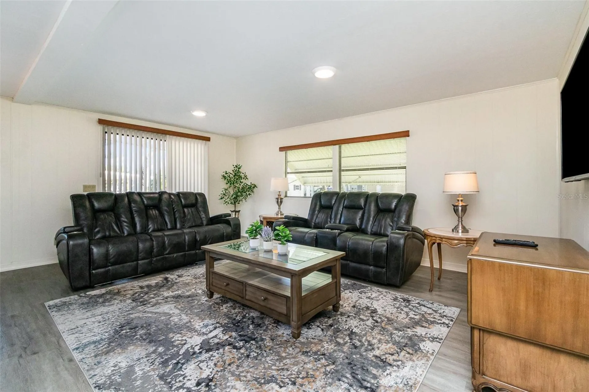 2100 Kings Highway Port Charlotte FL 33980