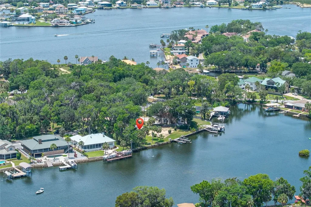 381 NW Magnolia Circle Crystal River FL 34428