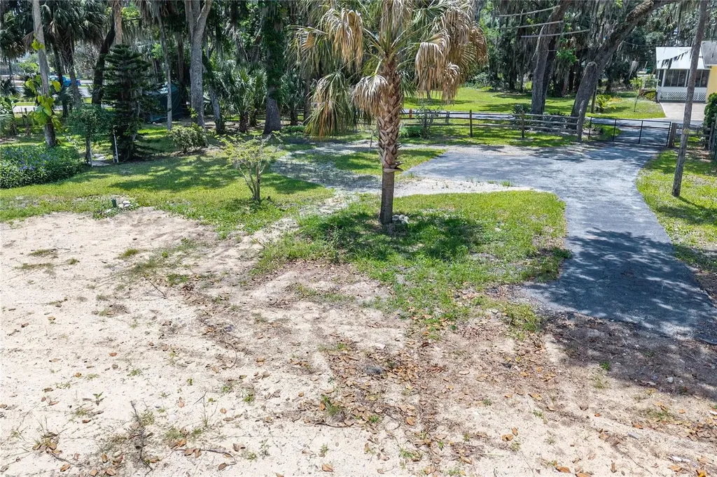 381 NW Magnolia Circle Crystal River FL 34428