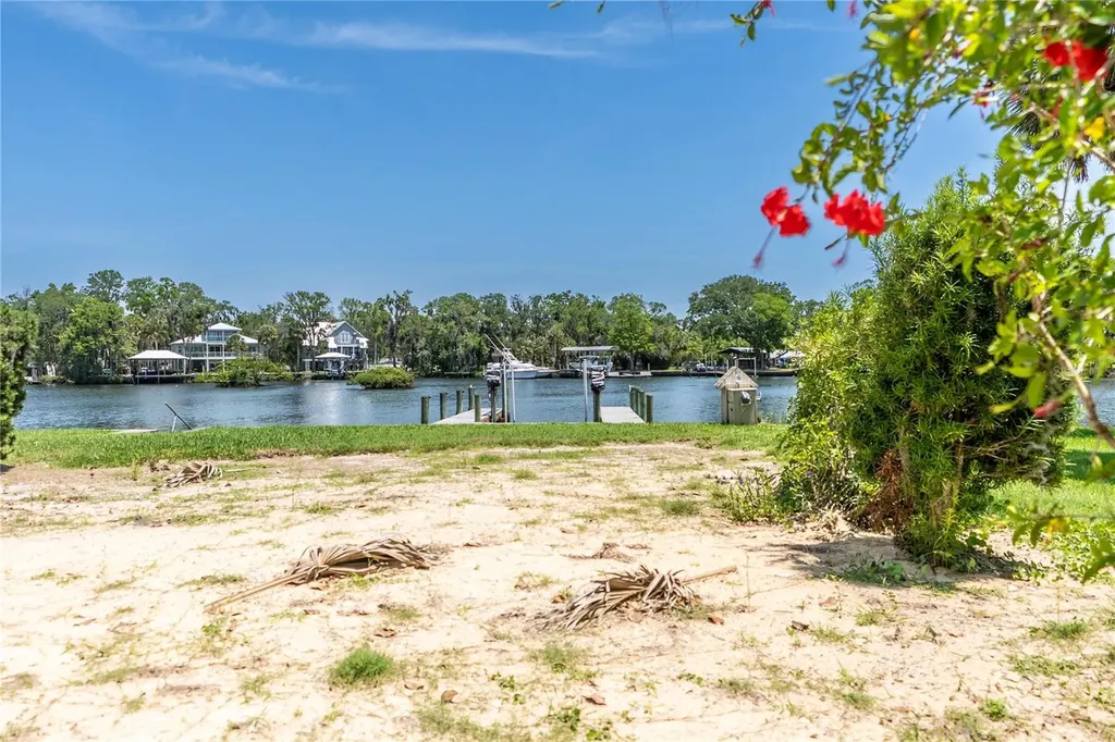 381 NW Magnolia Circle Crystal River FL 34428