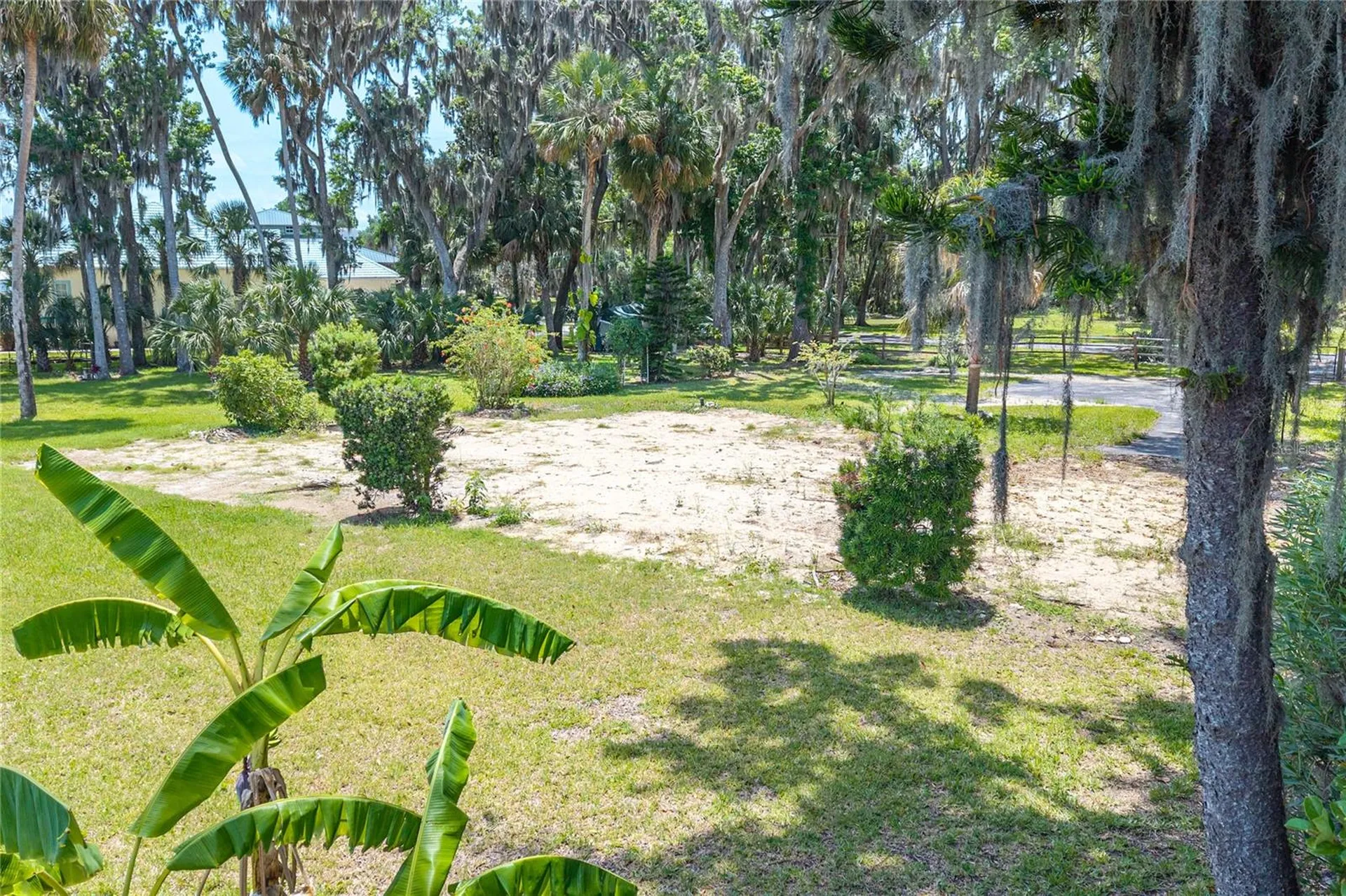 381 NW Magnolia Circle Crystal River FL 34428