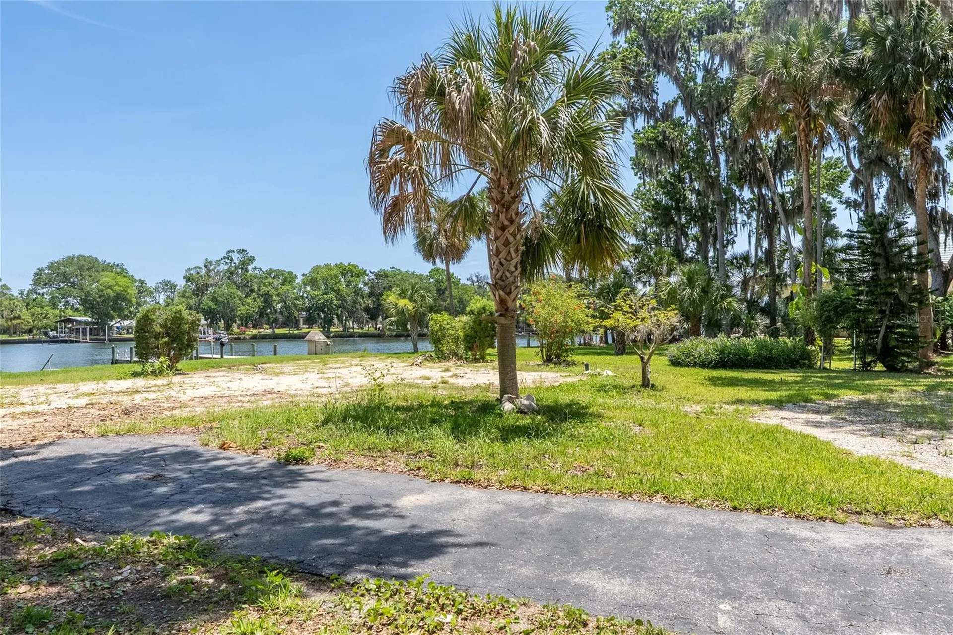 381 NW Magnolia Circle Crystal River FL 34428