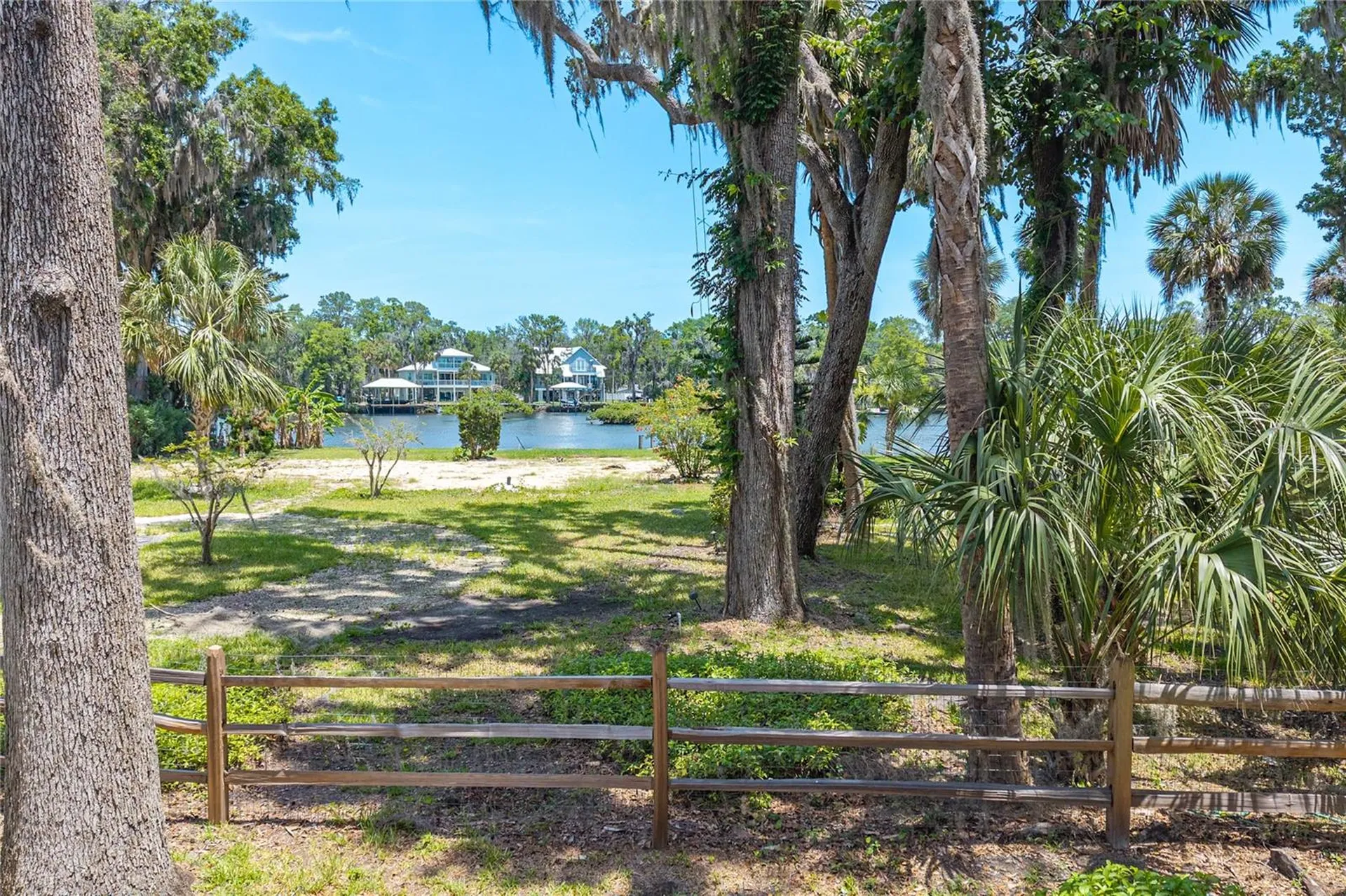 381 NW Magnolia Circle Crystal River FL 34428