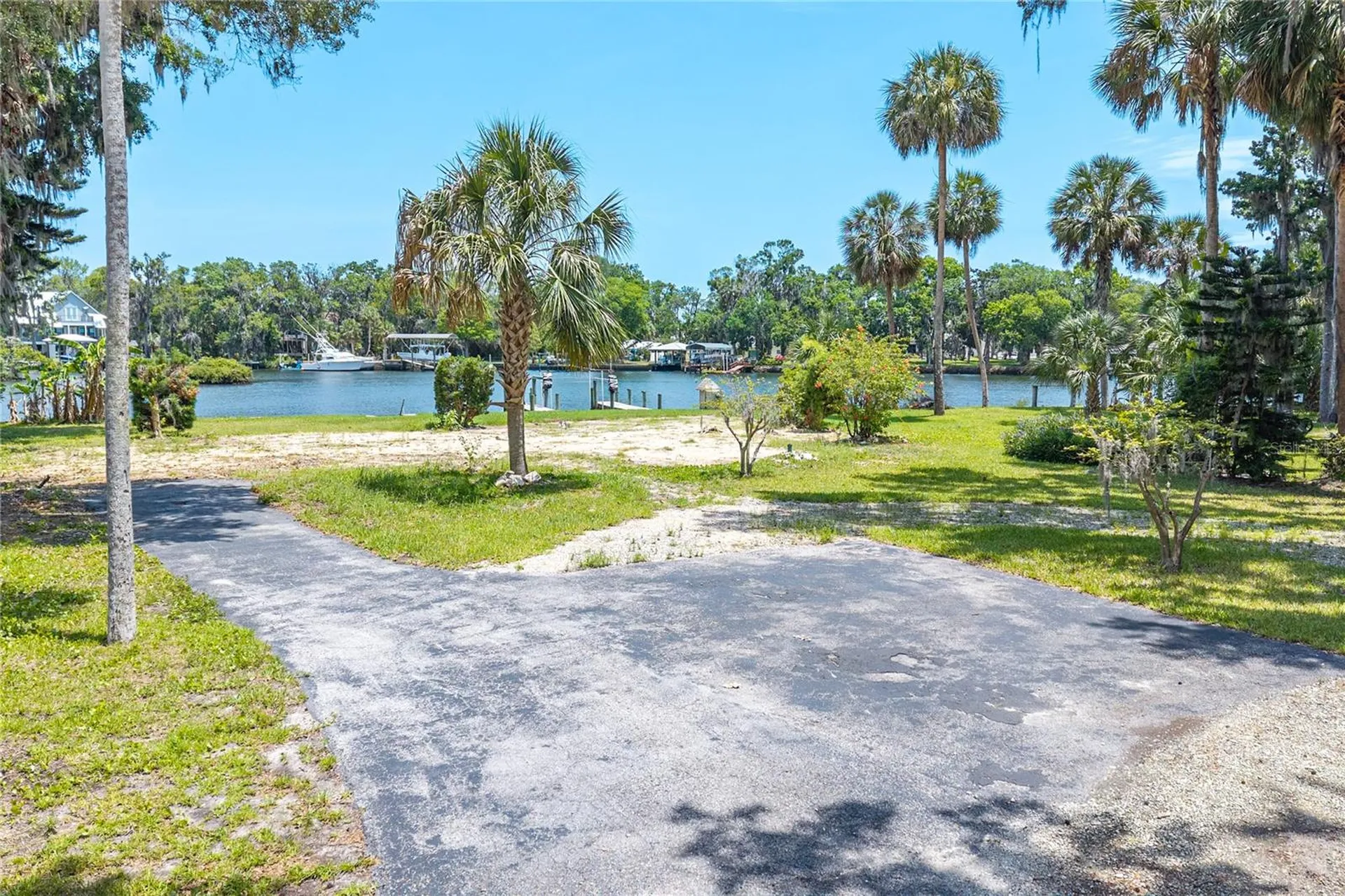 381 NW Magnolia Circle Crystal River FL 34428