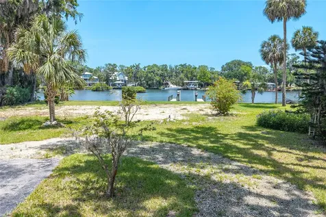 381 NW Magnolia Circle Crystal River FL 34428