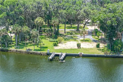 381 NW Magnolia Circle Crystal River FL 34428