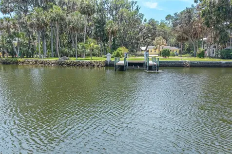 381 NW Magnolia Circle Crystal River FL 34428