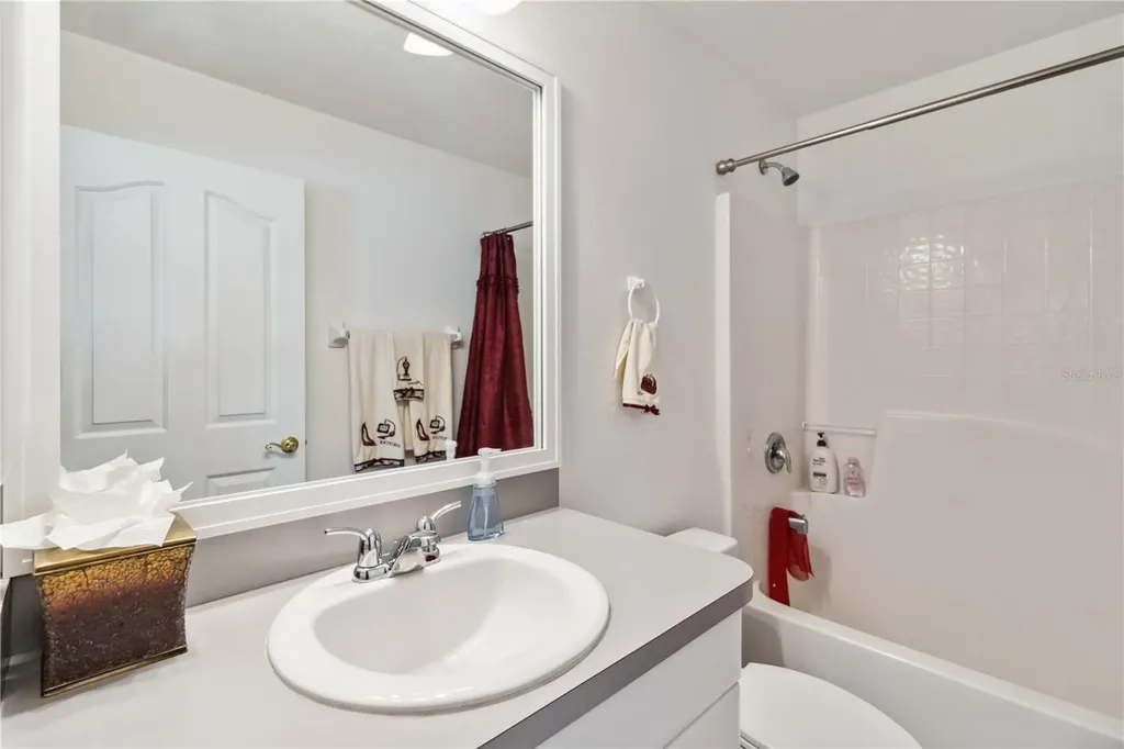 4664 Hegira Street North Port FL 34286