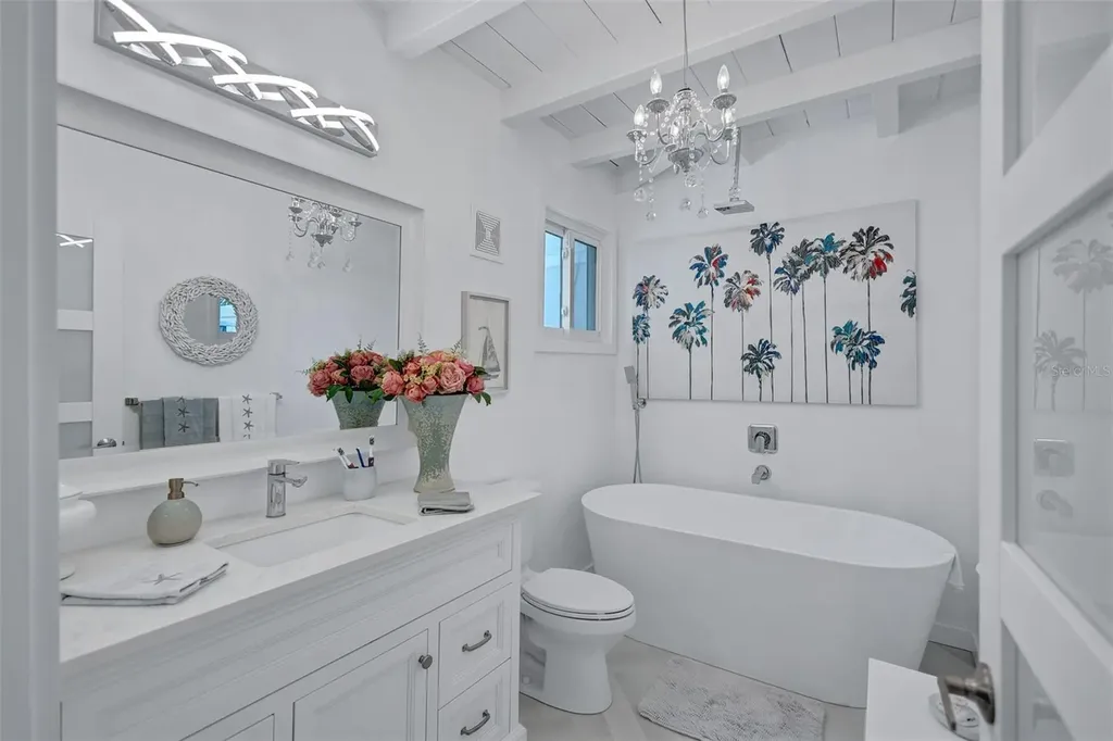 643 Calle Del Otono Sarasota FL 34242